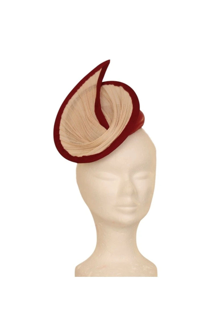 Chapeau Bibi en buntal de couleur blanche et bordeaux