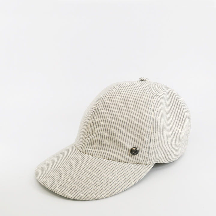 AGGIE une casquette conçue pour les femmes
