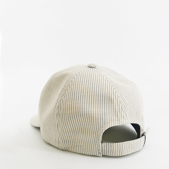 AGGIE une casquette conçue pour les femmes