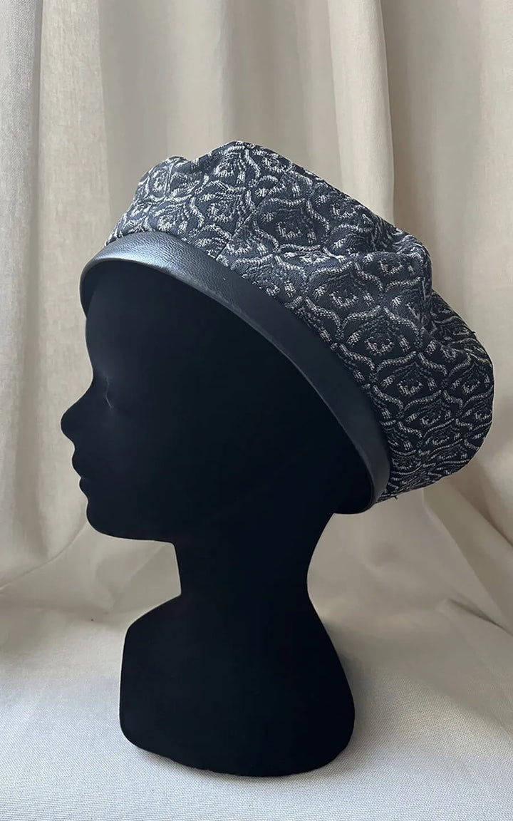 Béret unique en tissu façon broquard