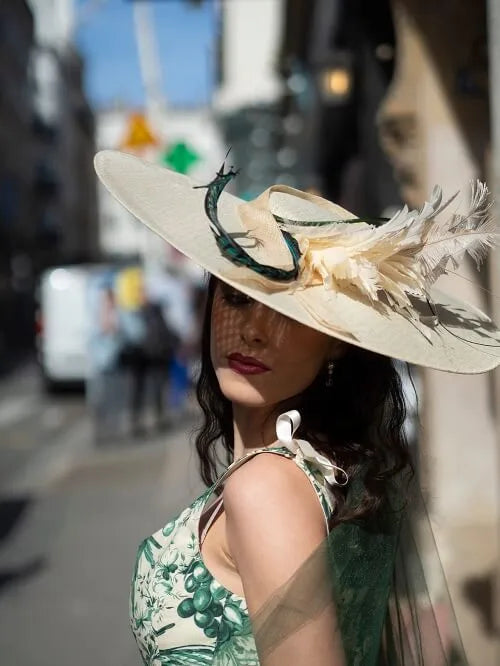 MY FAIR LADY: large hat