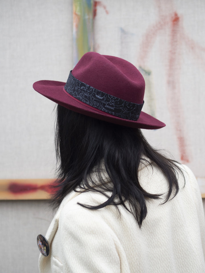 Chapeau grafity forme trilby